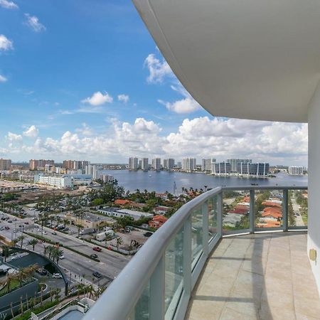 Ocean View 25Th Floor At Marenas Beach Resort By Ammosfl Miami Beach Zewnętrze zdjęcie